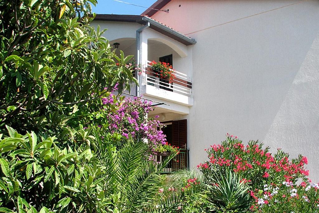 Apartments With A Parking Space Rabac, Labin - 7622 מראה חיצוני תמונה