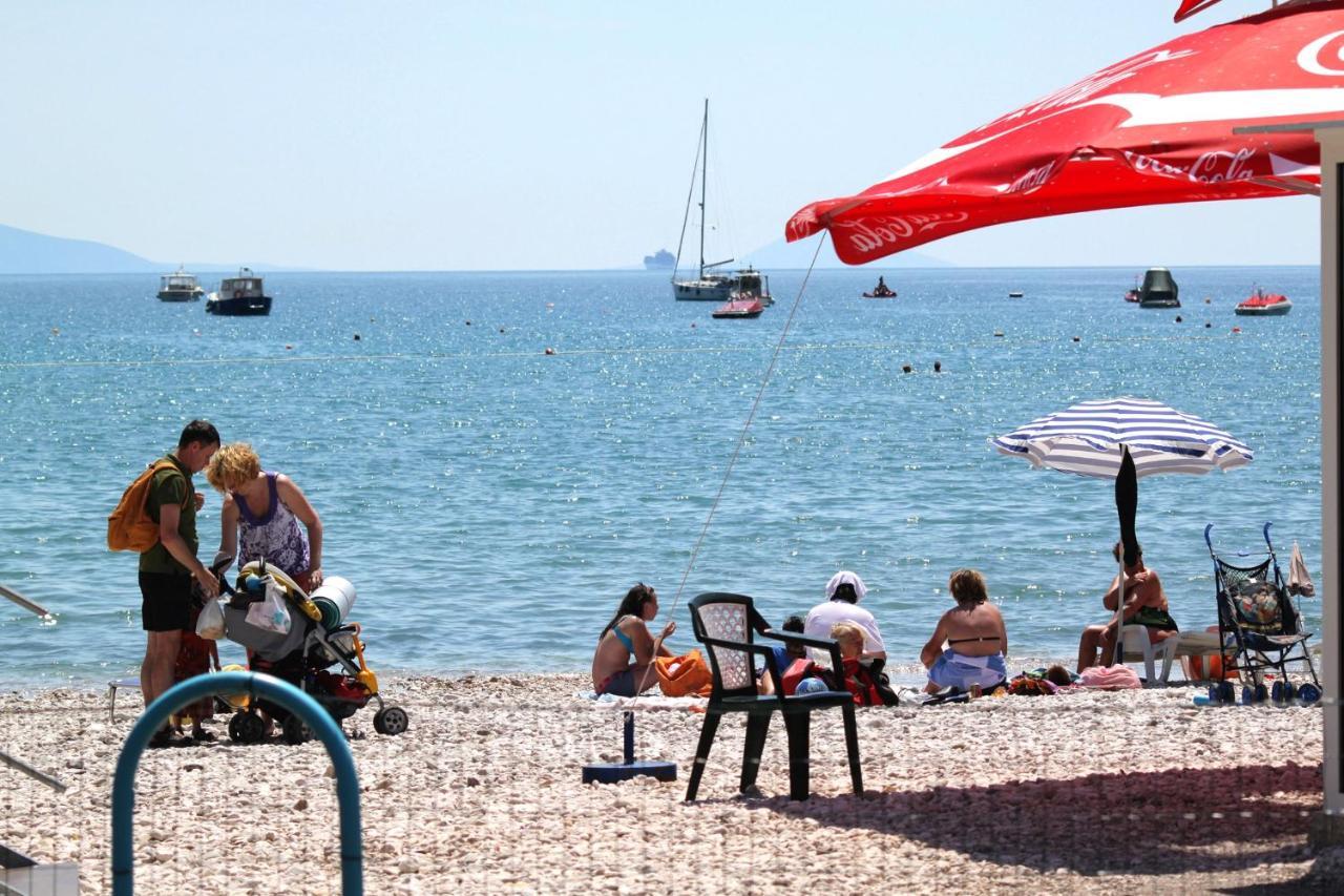 Apartments With A Parking Space Rabac, Labin - 7622 מראה חיצוני תמונה