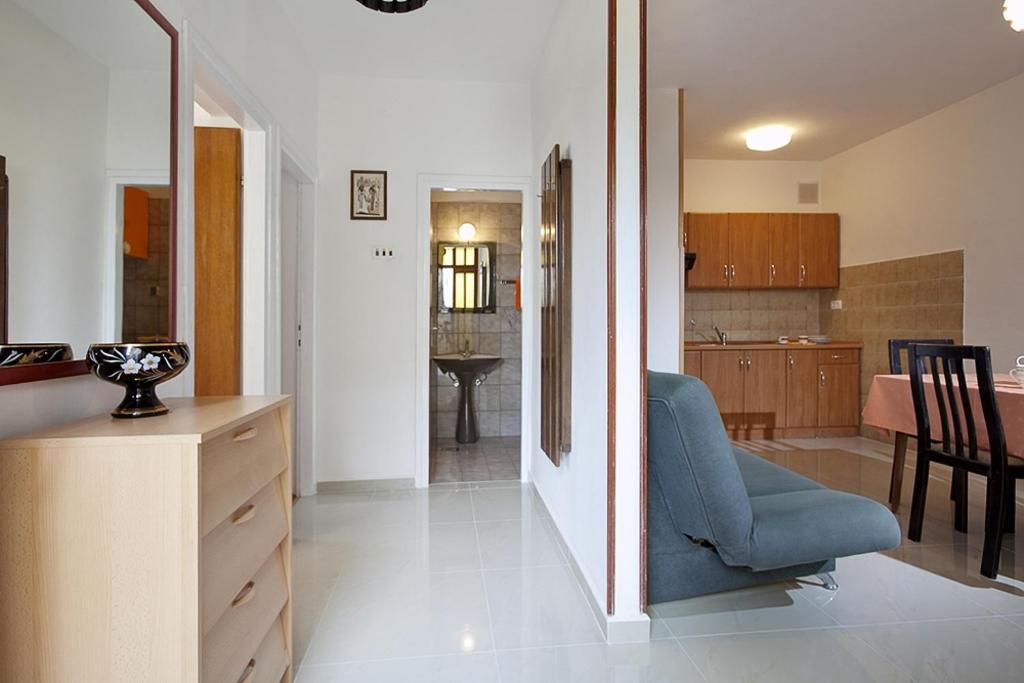 Apartments With A Parking Space Rabac, Labin - 7622 מראה חיצוני תמונה