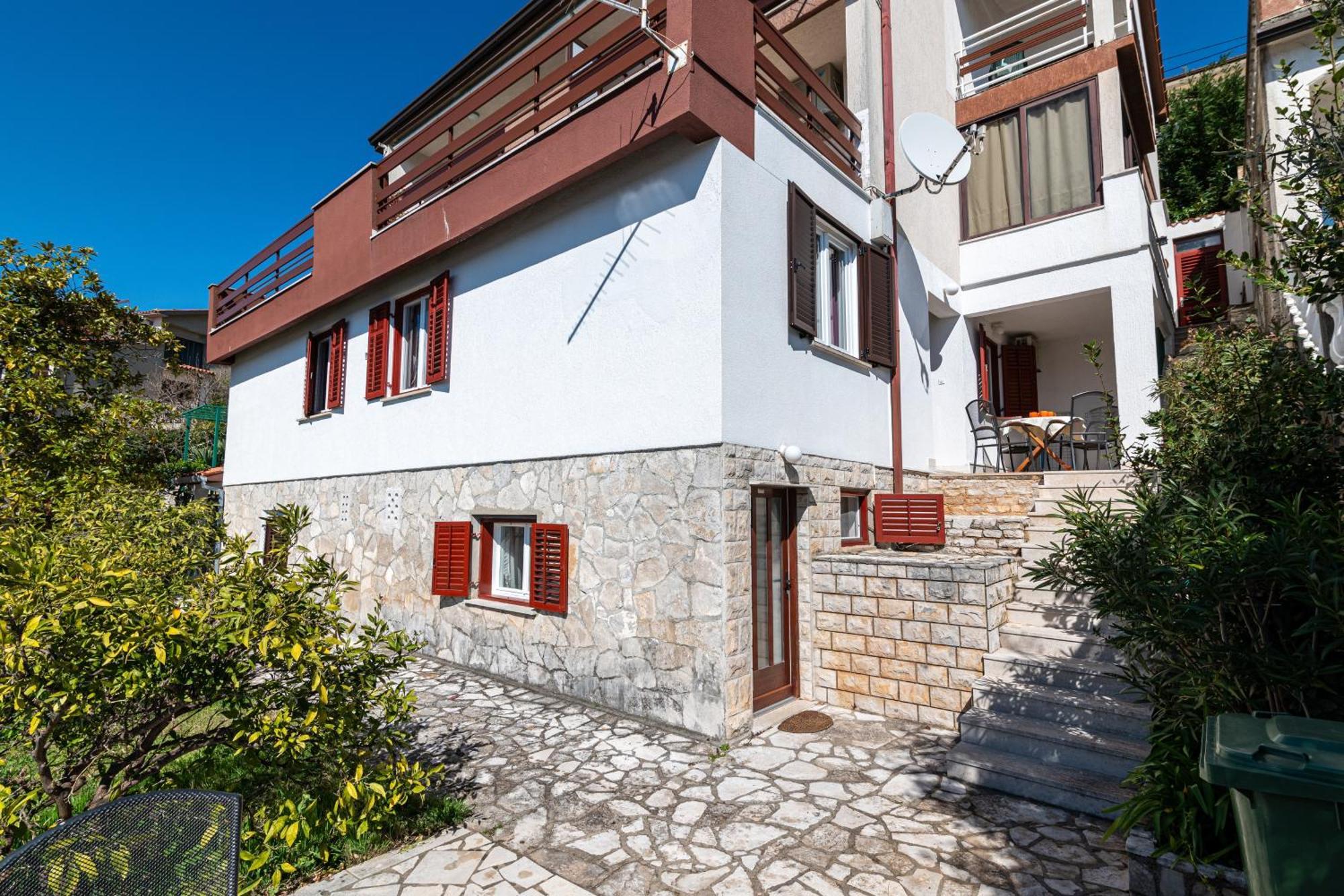 Apartments With A Parking Space Rabac, Labin - 7622 מראה חיצוני תמונה