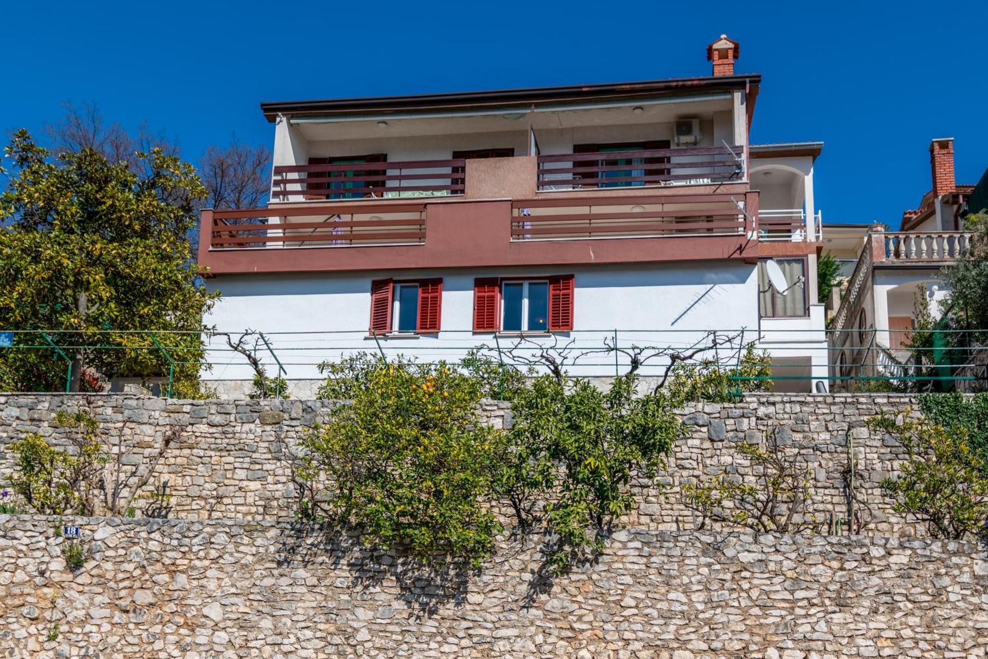 Apartments With A Parking Space Rabac, Labin - 7622 מראה חיצוני תמונה