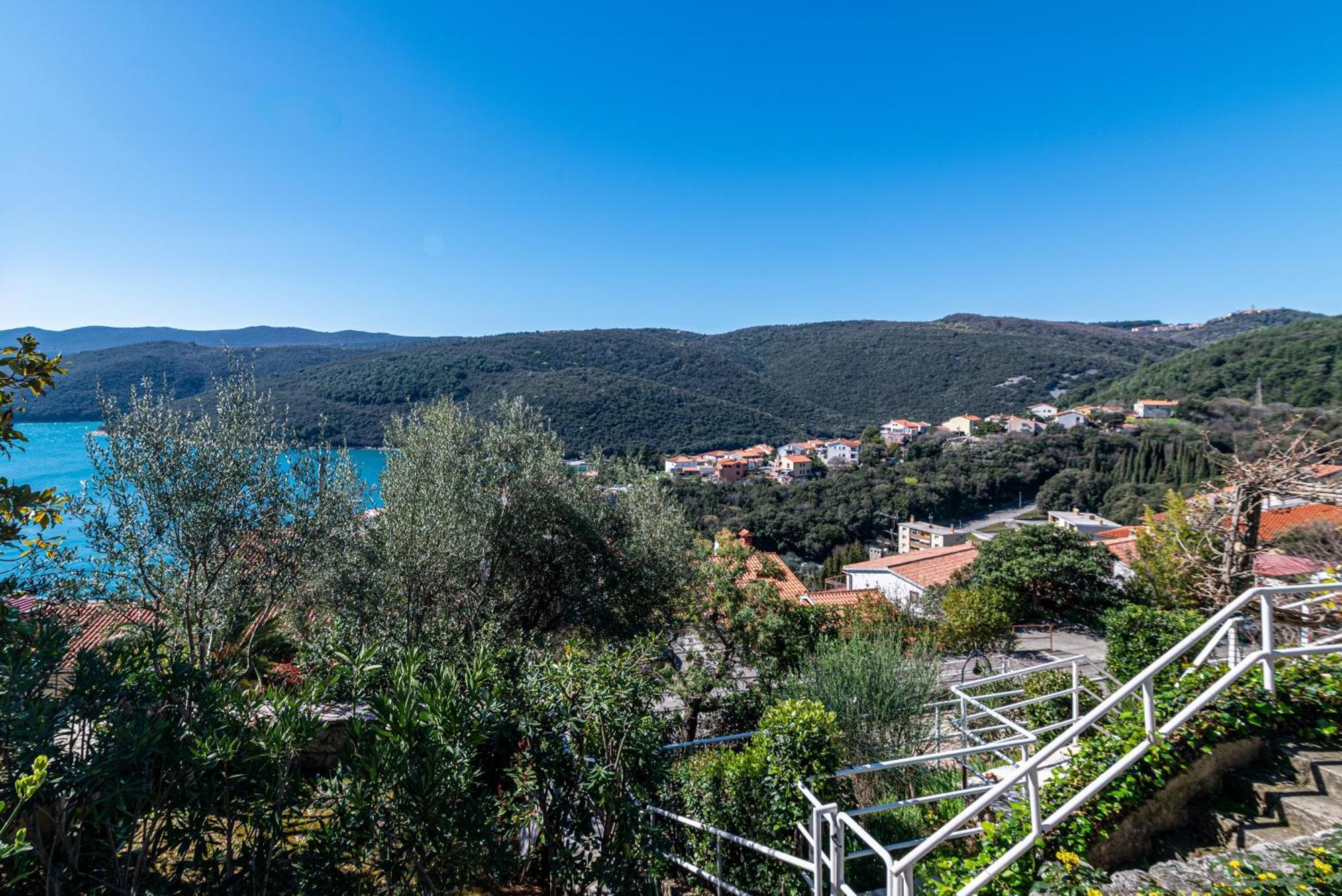 Apartments With A Parking Space Rabac, Labin - 7622 מראה חיצוני תמונה
